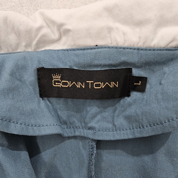 Gown Town Button Front Midi Dress in Blue with White Collar Women’s Size L - Picture 3 of 4